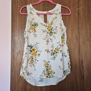 Old Navy floral tank sleeve blouse Size small